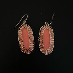 Kendra Scott Coral & Gold Dayla Earrings (small)
